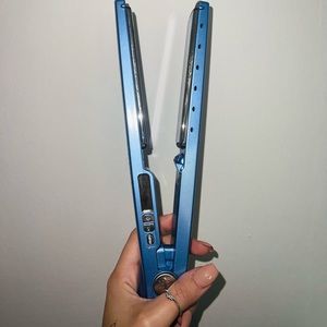 Babyliss Pro nano titanium straightener